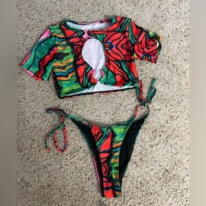 Crop top style red and green bikini